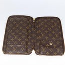 LOUIS VUITTON Monogram Poche Escapade Travel Case M60113 LV Auth AMZ316-9