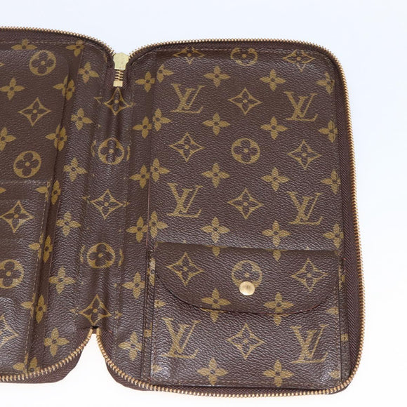 LOUIS VUITTON Monogram Poche Escapade Travel Case M60113 LV Auth AMZ316