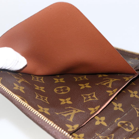 LOUIS VUITTON Monogram Poche Escapade Travel Case M60113 LV Auth AMZ316