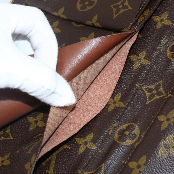 LOUIS VUITTON Monogram Poche Escapade Travel Case M60113 LV Auth AMZ316
