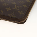 LOUIS VUITTON Monogram Poche Escapade Travel Case M60113 LV Auth AMZ316-7