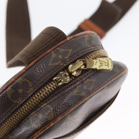 LOUIS VUITTON Monogram Pochette Gange Shoulder Bag M51870 LV Auth AMZ349