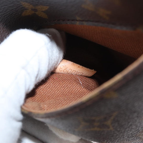 LOUIS VUITTON Monogram Pochette Gange Shoulder Bag M51870 LV Auth AMZ349