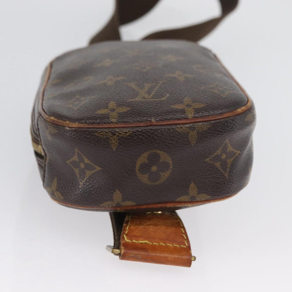 LOUIS VUITTON Monogram Pochette Gange Shoulder Bag M51870 LV Auth AMZ349