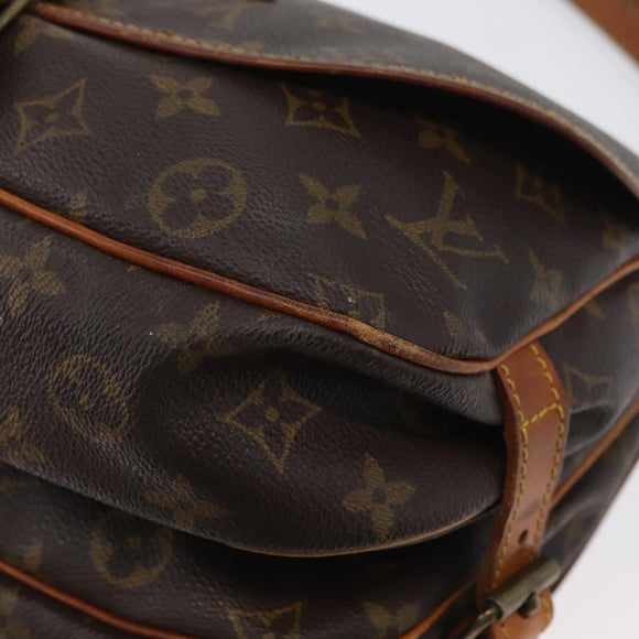 LOUIS VUITTON Monogram Saumur 30 Shoulder Bag M42256 LV Auth AMZ352