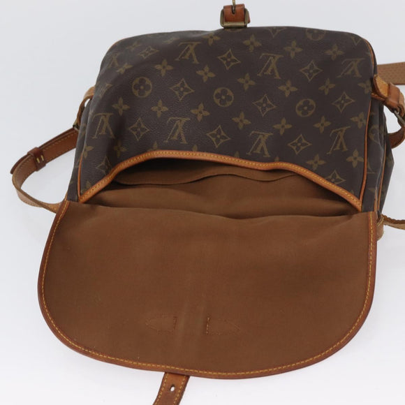 LOUIS VUITTON Monogram Saumur 30 Shoulder Bag M42256 LV Auth AMZ352