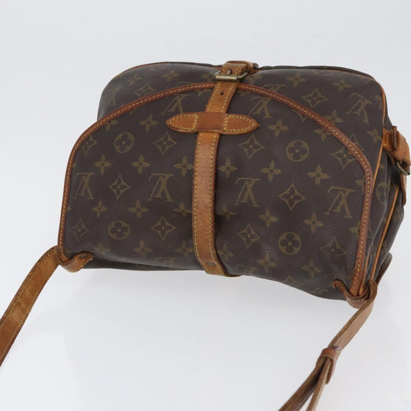 LOUIS VUITTON Monogram Saumur 30 Shoulder Bag M42256 LV Auth AMZ352