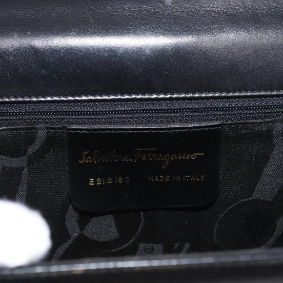 Salvatore Ferragamo Gancini Shoulder Bag Leather Black Gold Auth AMZ412