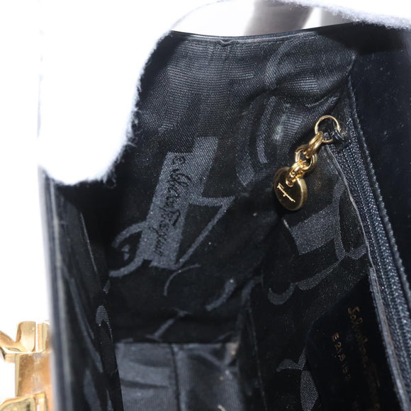 Salvatore Ferragamo Gancini Shoulder Bag Leather Black Gold Auth AMZ412