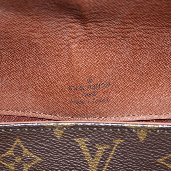 LOUIS VUITTON Monogram Saint Cloud GM Shoulder Bag M51242 LV Auth AMZ429