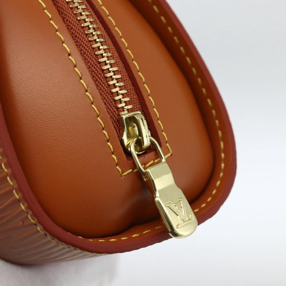 LOUIS VUITTON Epi Dauphine PM Pouch Zipangu Gold M48448 LV Auth AMZ461