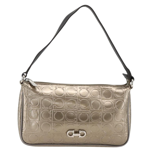 Salvatore Ferragamo Gancini Shoulder Bag Leather Gold Auth AMZ465A