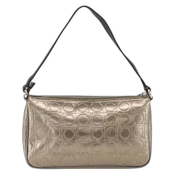 Salvatore Ferragamo Gancini Shoulder Bag Leather Gold Auth AMZ465A