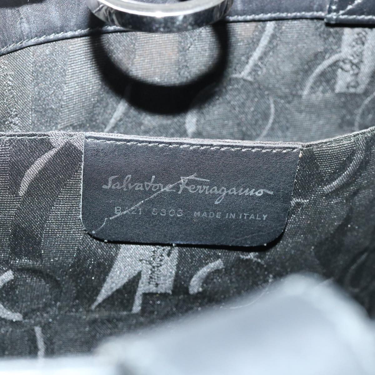 Salvatore Ferragamo Gancini Tote Bag Leather Black Auth ar10067