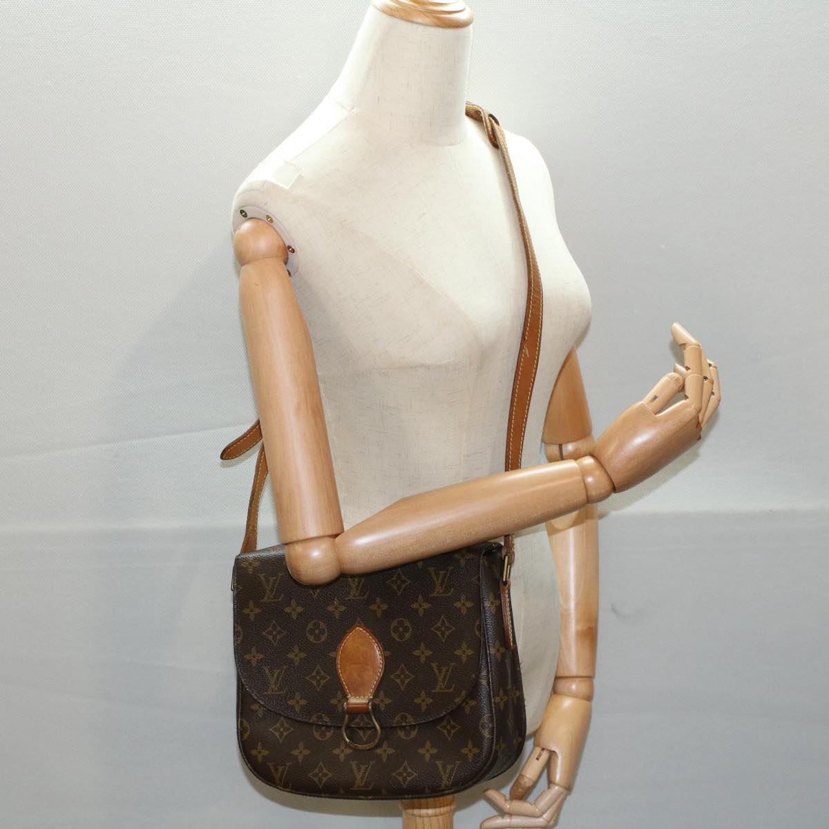 LOUIS VUITTON Monogram Saint Cloud GM Shoulder Bag M51242 LV Auth ar10145B