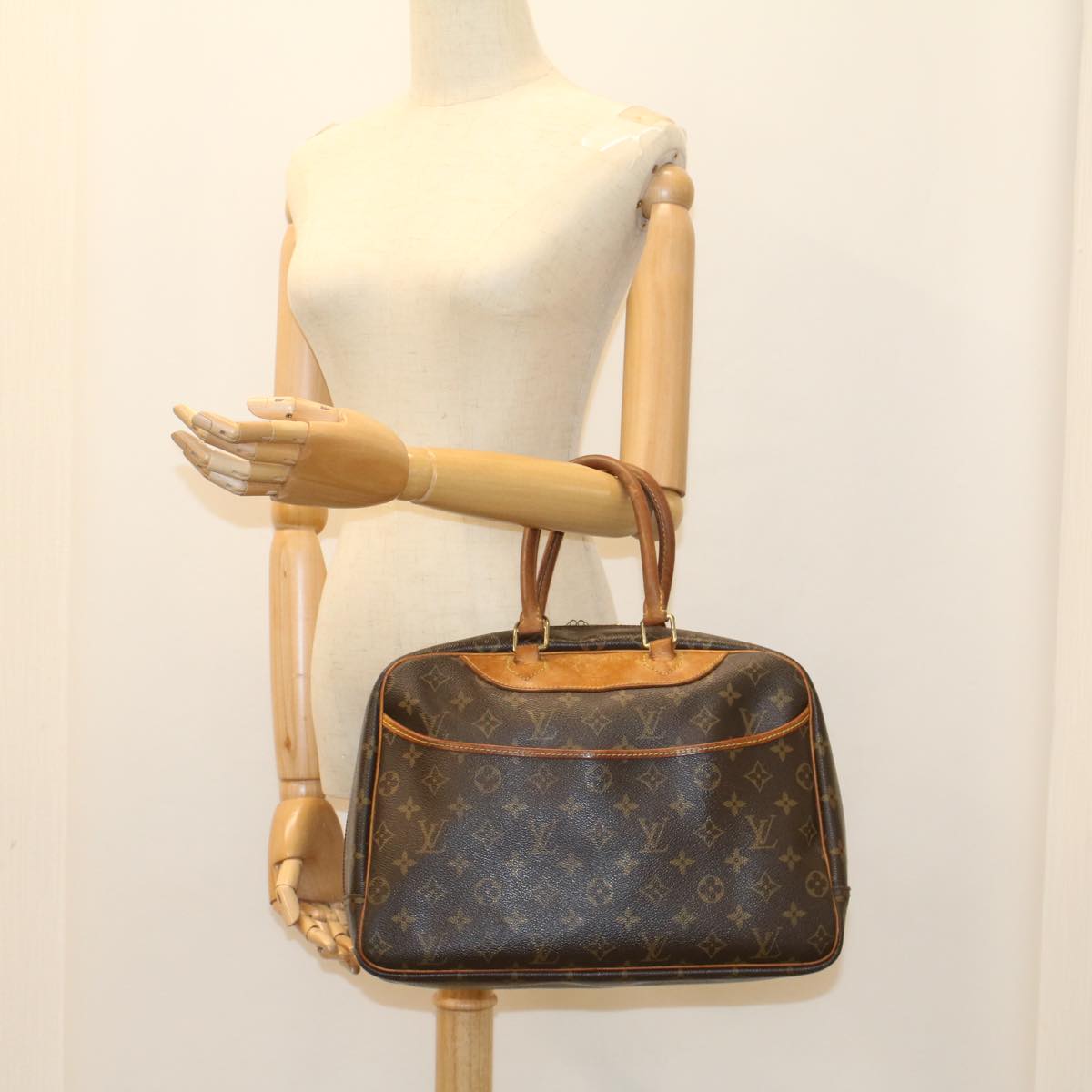 LOUIS VUITTON Monogram Deauville Hand Bag M47270 LV Auth ar10168B