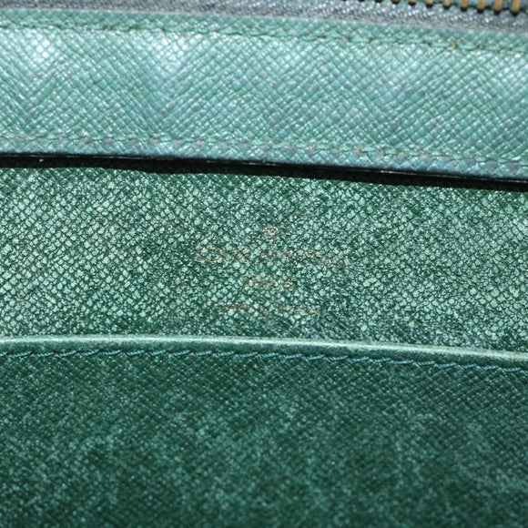 LOUIS VUITTON Taiga Baikal Clutch Bag Epicea M30184 LV Auth ar10169B