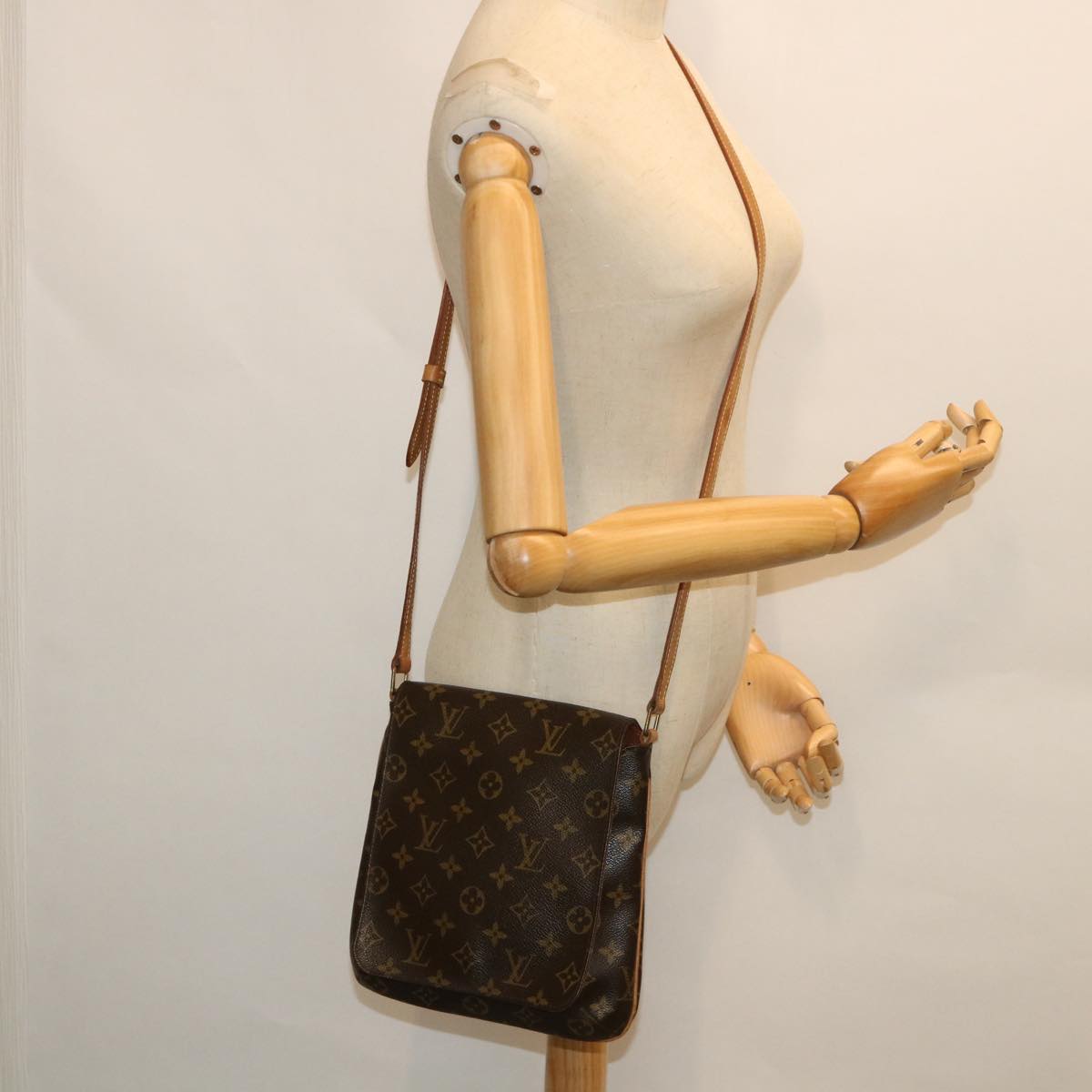 LOUIS VUITTON Monogram Musette Salsa Long Shoulder Bag M51387 LV Auth ar10197