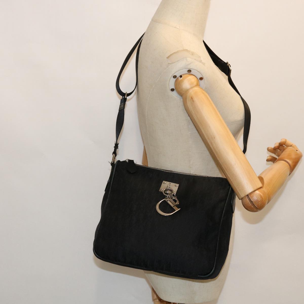 Christian Dior Trotter Canvas Shoulder Bag Black Auth ar10232