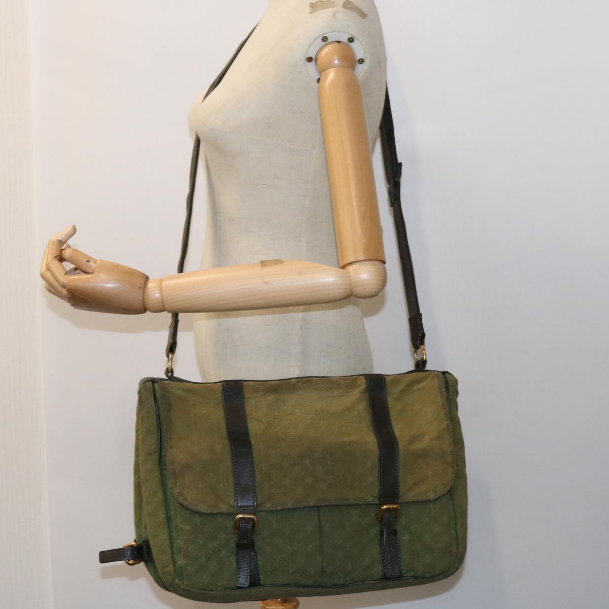 LOUIS VUITTON Monogram Mini Sac Maman Shoulder Bag TST Khaki M42351 Auth ar10340