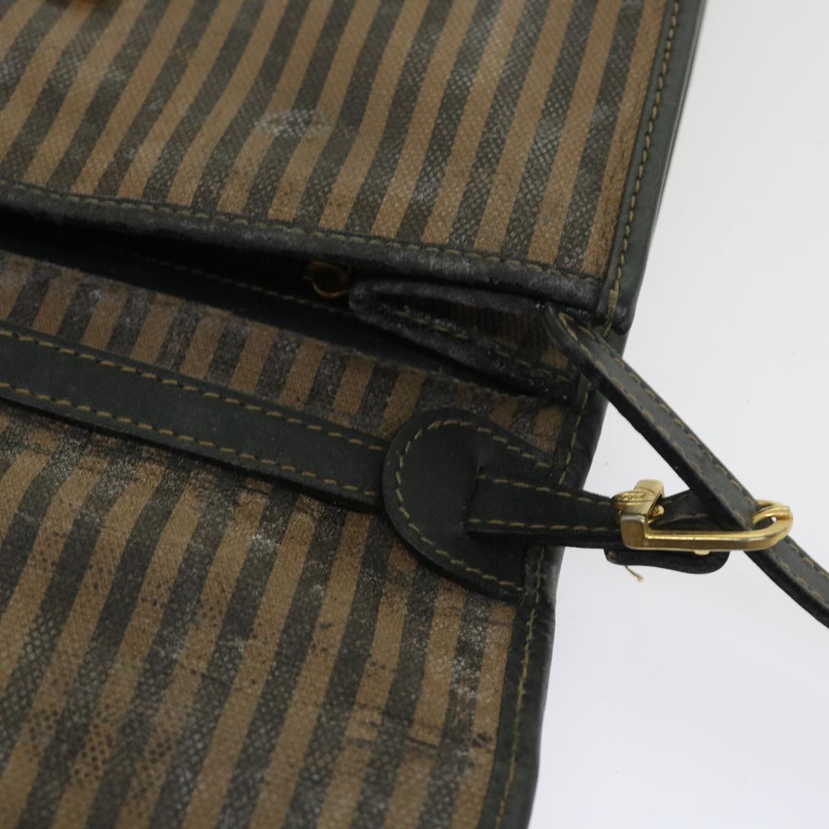 FENDI Pecan Canvas Shoulder Bag Brown Auth ar10375B