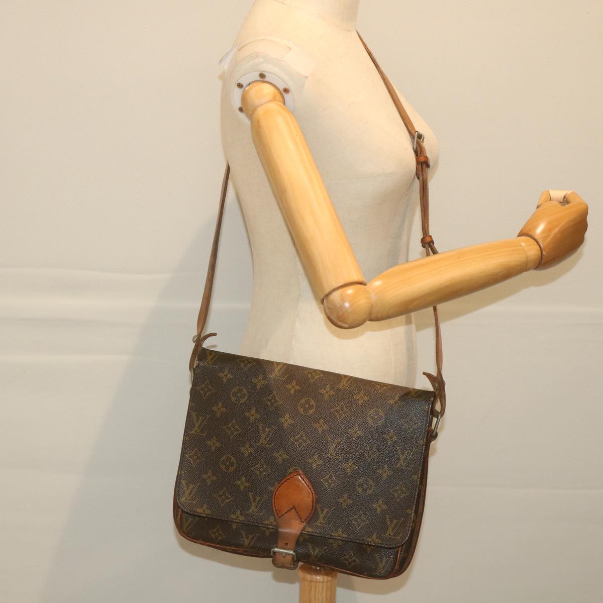 LOUIS VUITTON Monogram Cartouchiere GM Shoulder Bag Vintage M51252 Auth ar10588B