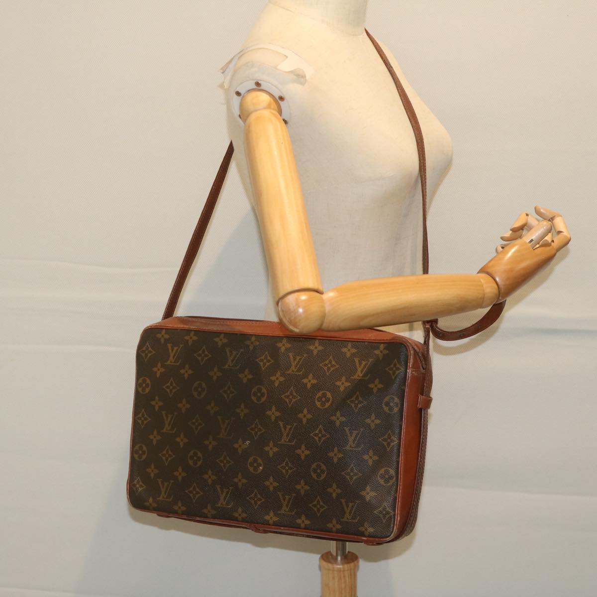 LOUIS VUITTON Monogram Sac Bandouliere Shoulder Bag Vintage M51362 Auth ar10632B