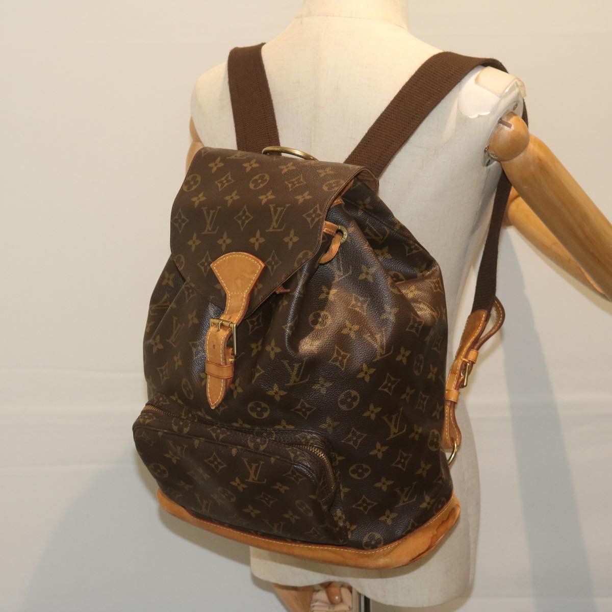 LOUIS VUITTON Monogram Montsouris GM Backpack M51135 LV Auth ar10983B