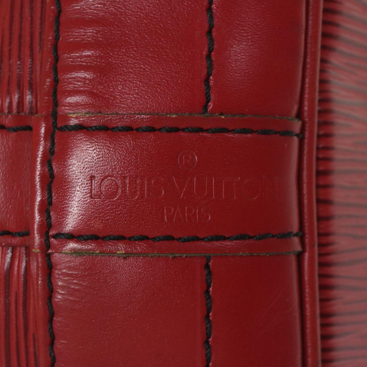 LOUIS VUITTON Epi Noe Shoulder Bag Red M44007 LV Auth ar10997