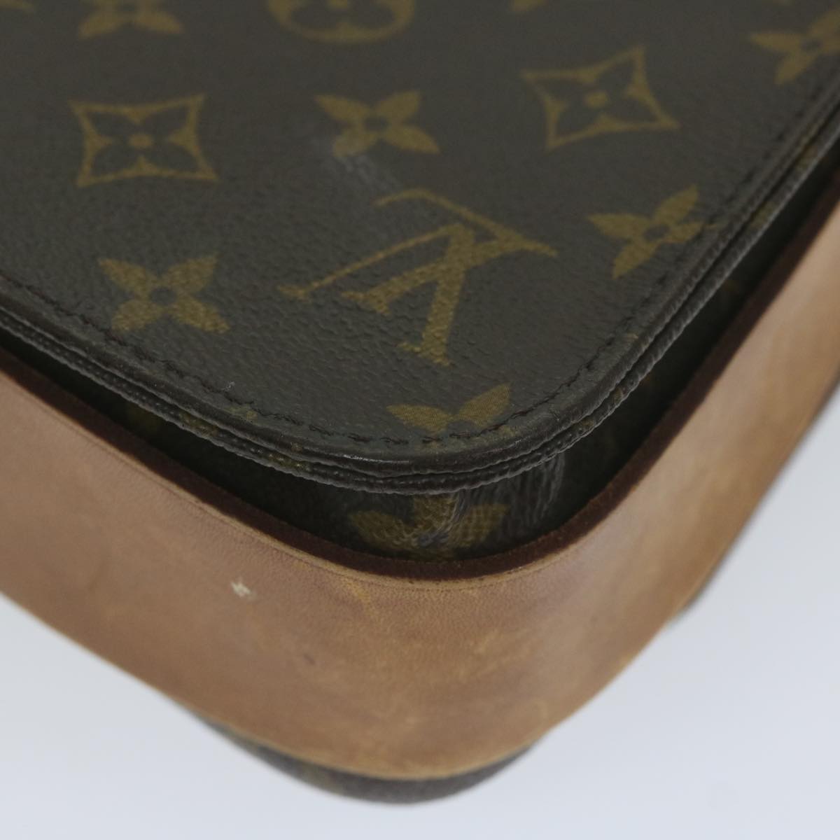 LOUIS VUITTON Monogram Cartouchiere MM Shoulder Bag M51253 LV Auth ar11000