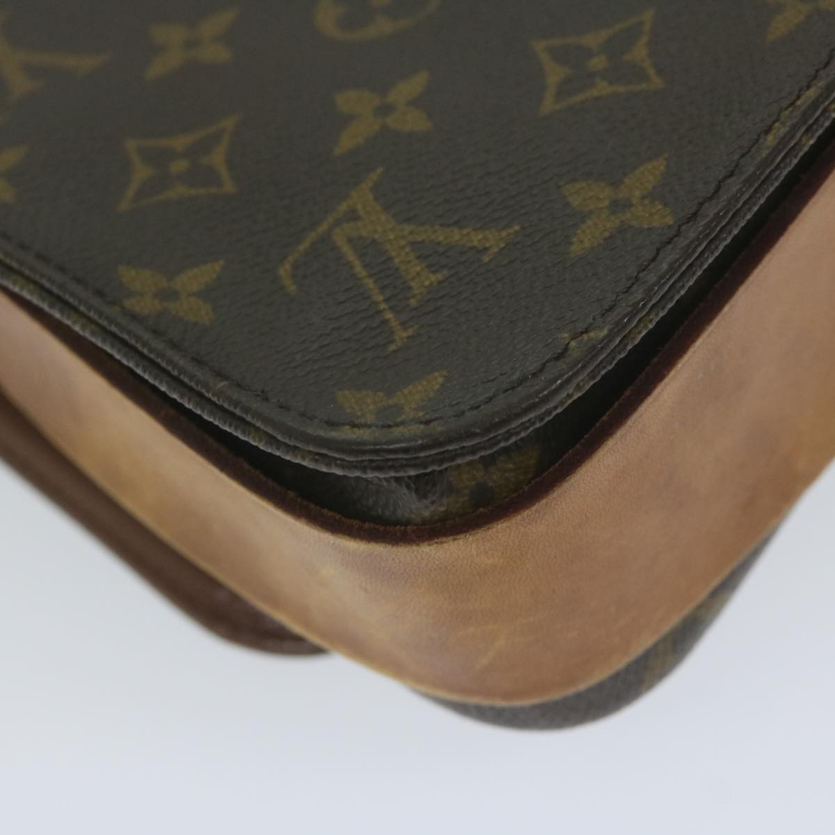 LOUIS VUITTON Monogram Cartouchiere MM Shoulder Bag M51253 LV Auth ar11000