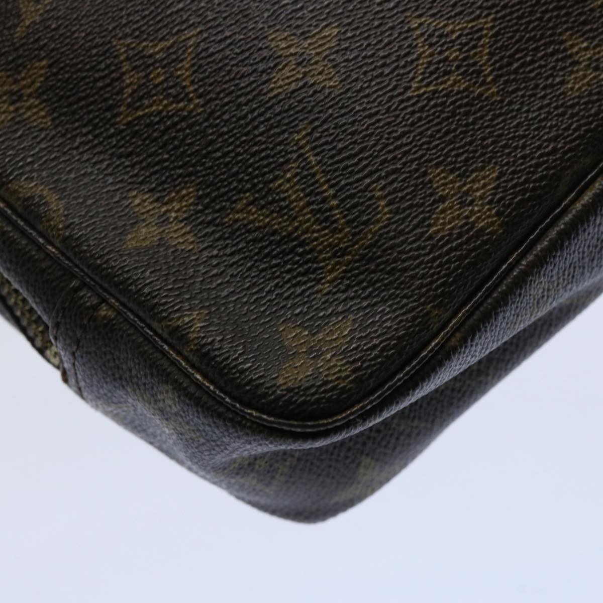 LOUIS VUITTON Monogram Trousse Toilette 23 Clutch Bag M47524 LV Auth ar11010