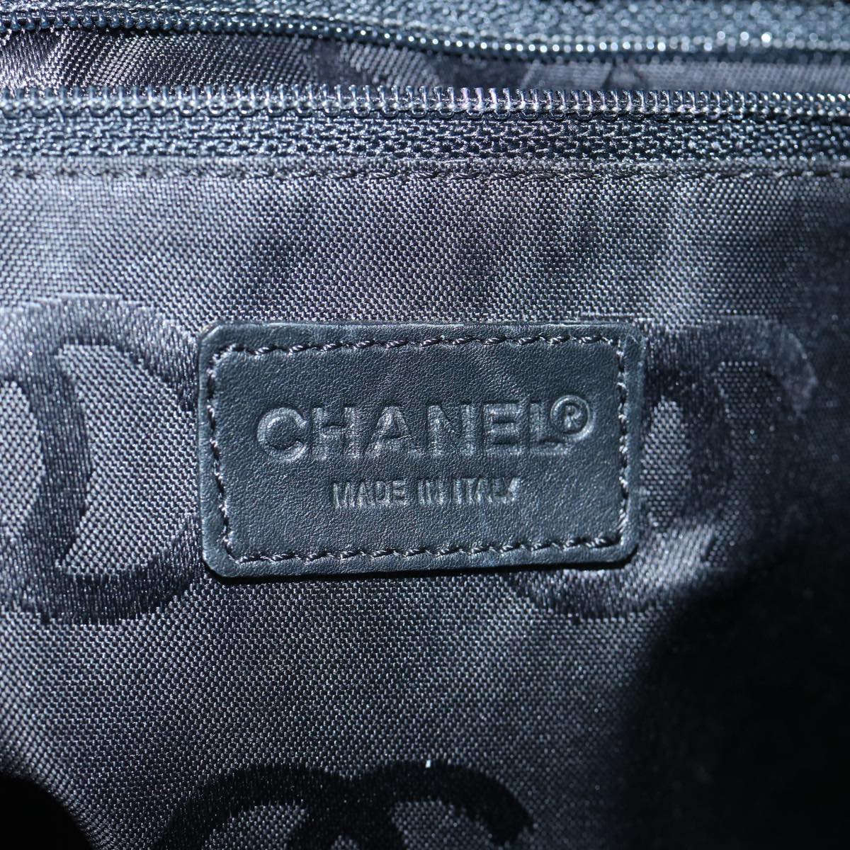 CHANEL Wild Stitch Shoulder Bag Leather Black CC Auth ar11057