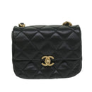 CHANEL Matelasse Turn Lock Chain Shoulder Bag Lamb Skin Black CC Auth ar11105AM-13