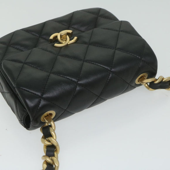 CHANEL Matelasse Turn Lock Chain Shoulder Bag Lamb Skin Black CC Auth ar11105AM