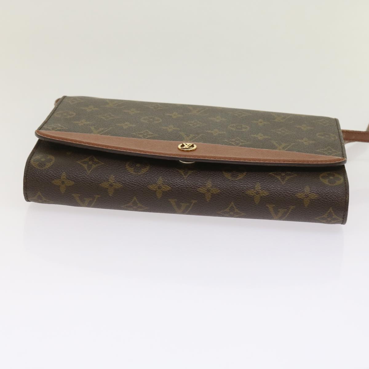 LOUIS VUITTON Monogram Bordeaux 27 Shoulder Bag M51797 LV Auth ar11333