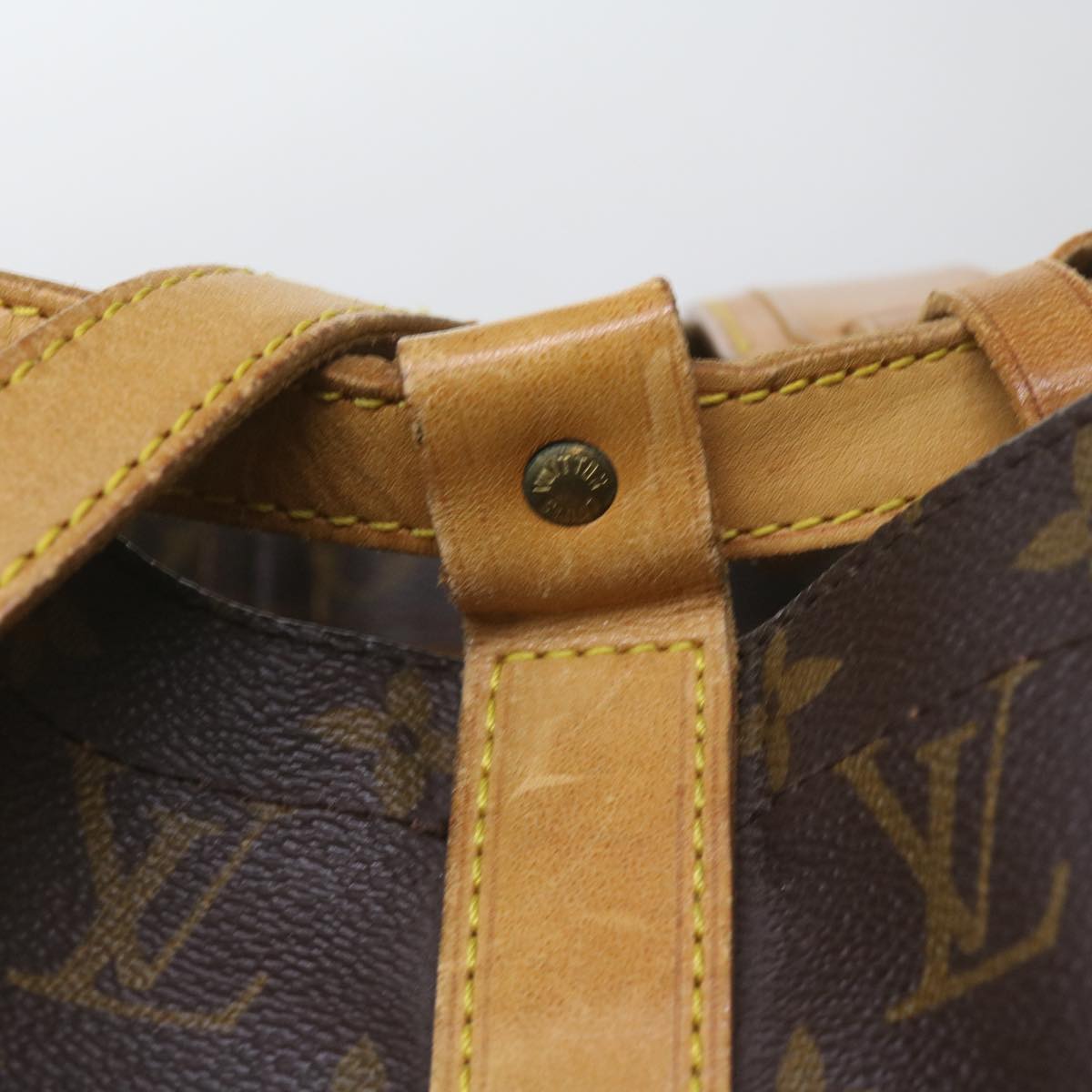 LOUIS VUITTON Monogram Randonnee GM Shoulder Bag M42244 LV Auth ar11372B