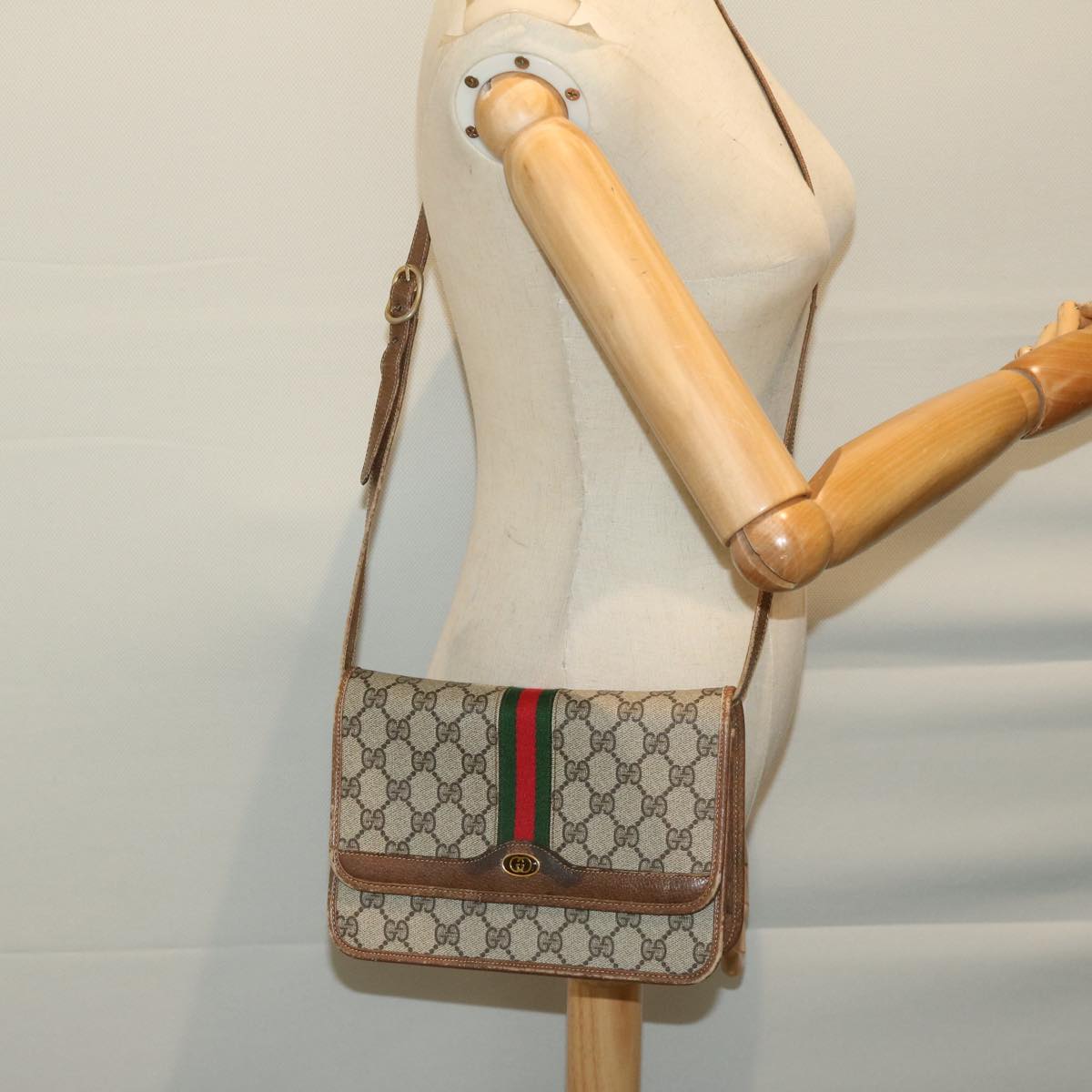 GUCCI GG Supreme Web Sherry Line Shoulder Bag PVC Red Beige Green Auth ar11402