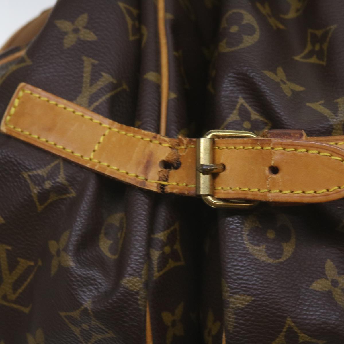 LOUIS VUITTON Monogram Saumur 35 Shoulder Bag M42254 LV Auth ar11407