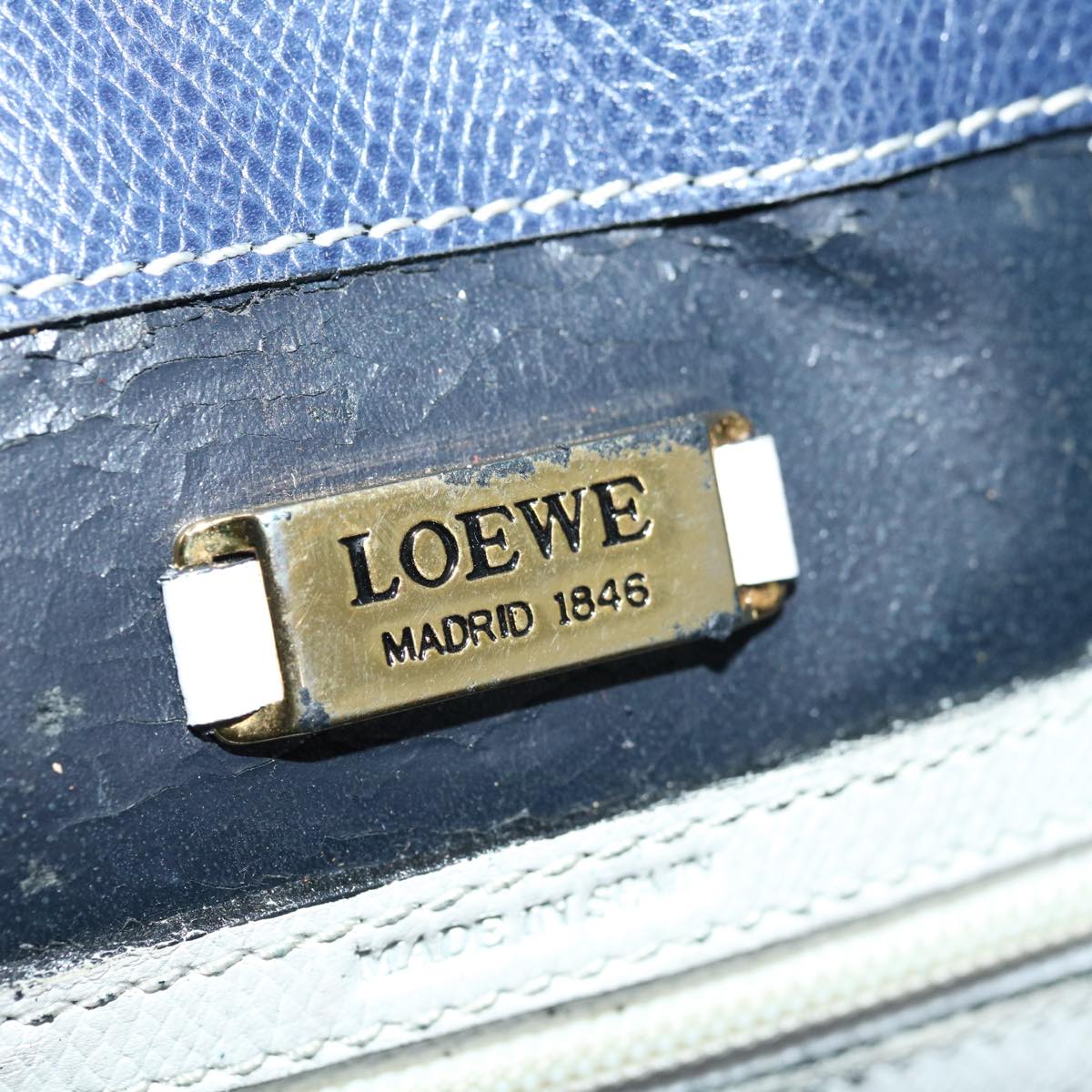 LOEWE Shoulder Bag Leather White Auth ar11421