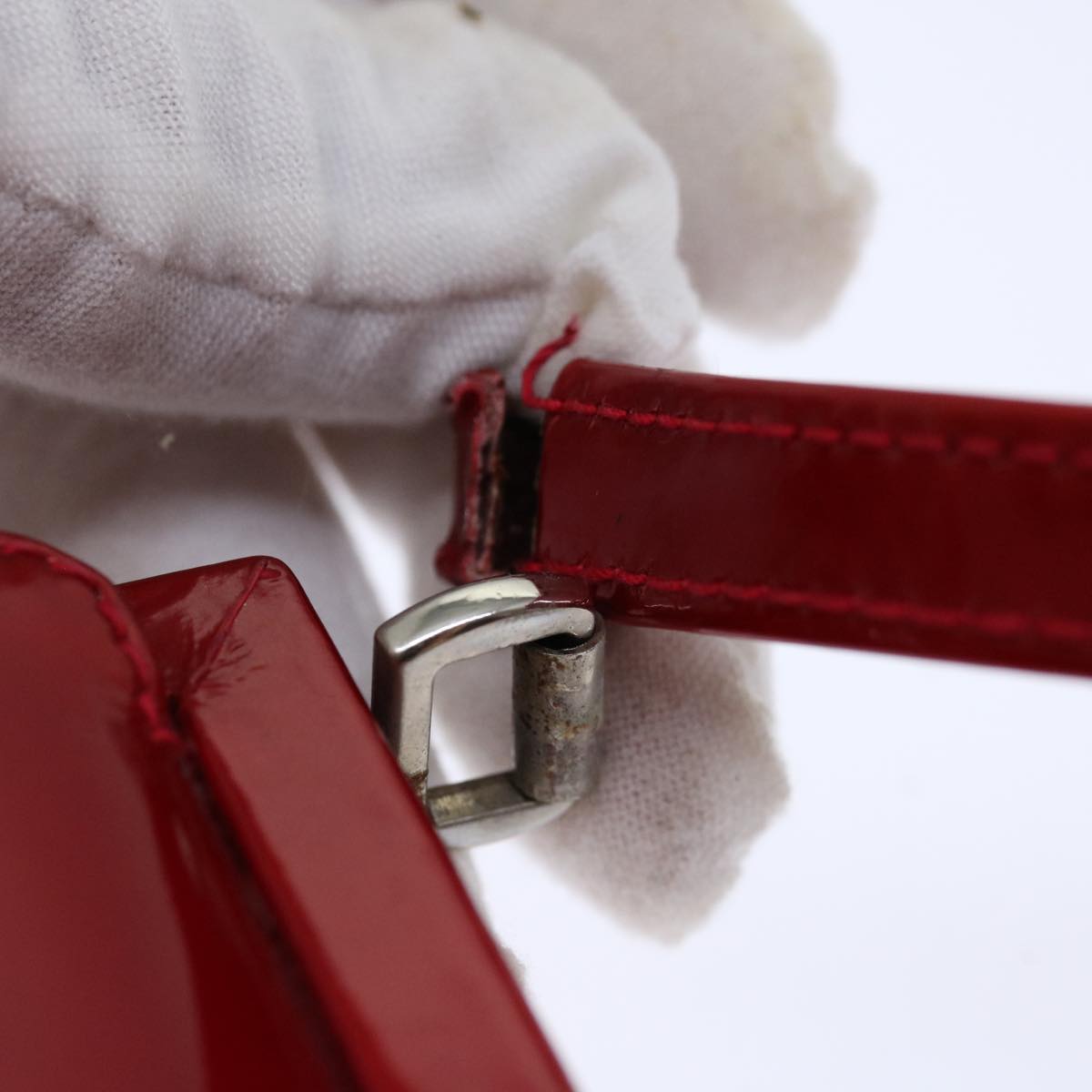 GUCCI Gamaguchi Shoulder Bag Patent leather Red Auth ar11424