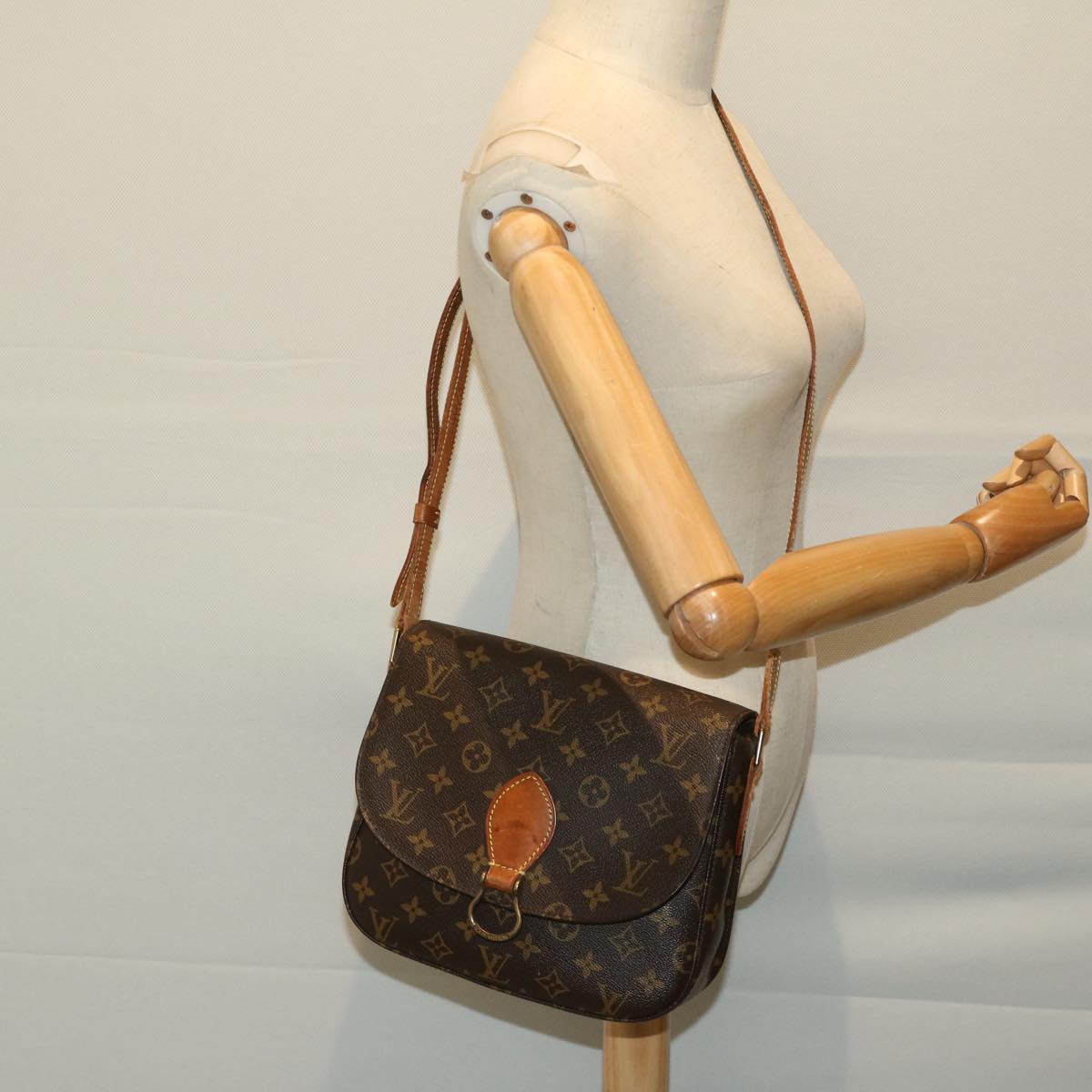 LOUIS VUITTON Monogram Saint Cloud GM Shoulder Bag M51242 LV Auth ar11459B