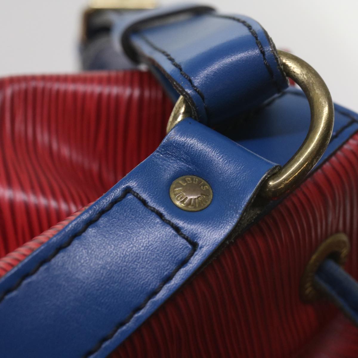 LOUIS VUITTON Epi Noe Shoulder Bag Bicolor Red Blue M44084 LV Auth ar11474B