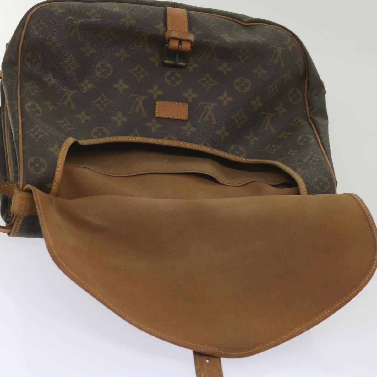 LOUIS VUITTON Monogram Saumur 35 Shoulder Bag M42254 LV Auth ar11481B