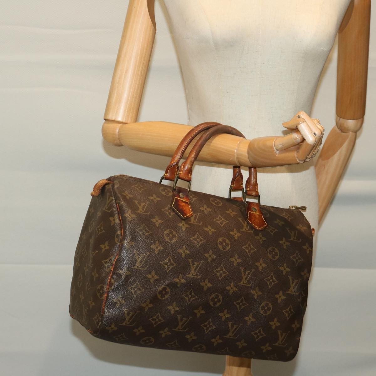 LOUIS VUITTON Monogram Speedy 30 Hand Bag M41526 LV Auth ar11548