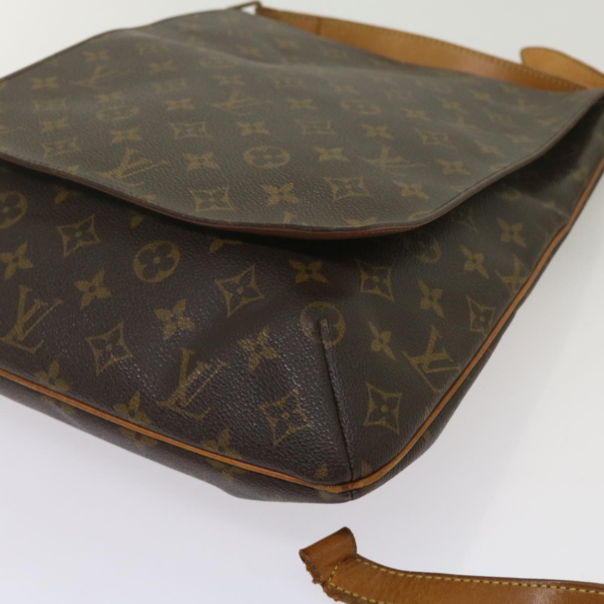 LOUIS VUITTON Monogram Musette Shoulder Bag M51256 LV Auth ar11551