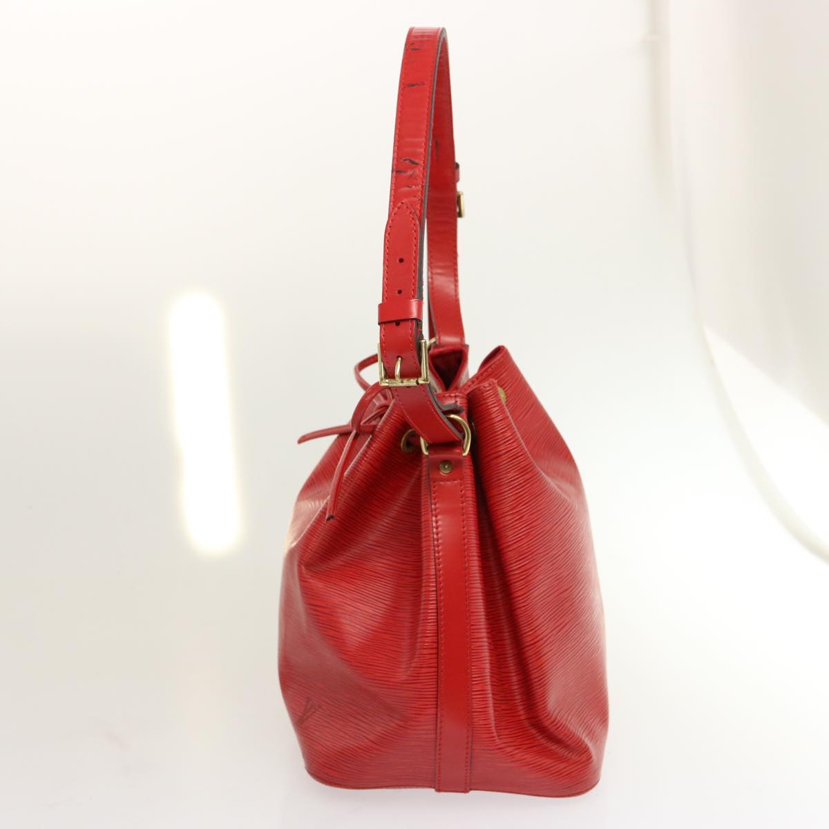 LOUIS VUITTON Epi Petit Noe Shoulder Bag Red M44107 LV Auth ar11584B