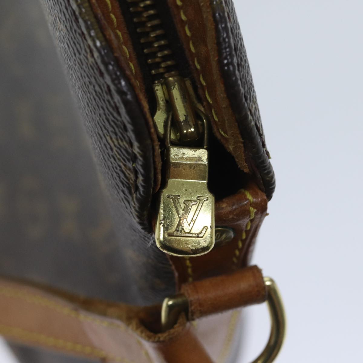 LOUIS VUITTON Monogram Drouot Shoulder Shoulder Bag M51290 LV Auth ar11618B