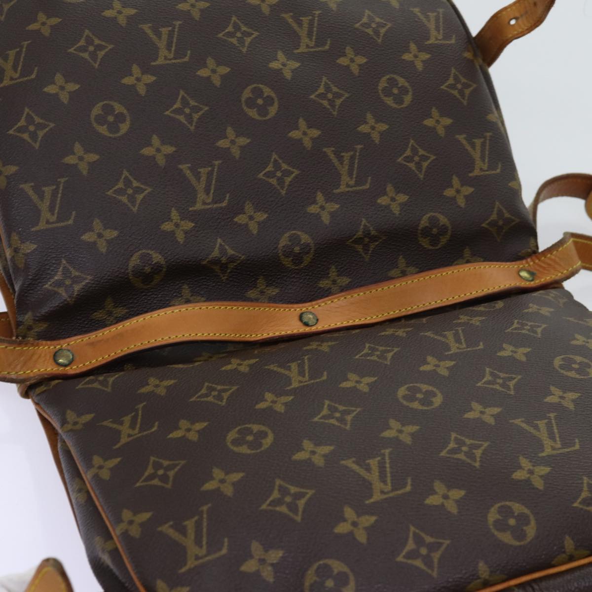 LOUIS VUITTON Monogram Saumur 30 Shoulder Bag M42256 LV Auth ar11621B