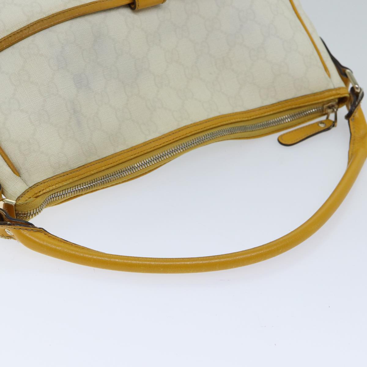 GUCCI GG Canvas Shoulder Bag PVC White Yellow Auth ar11691